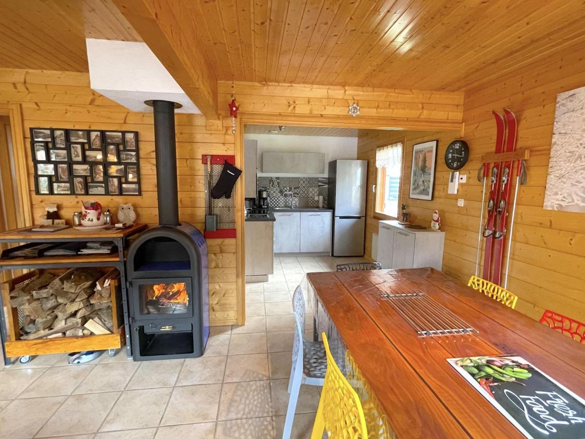 Chalet 'le Grand Pre', Terrain Cloture, Proche